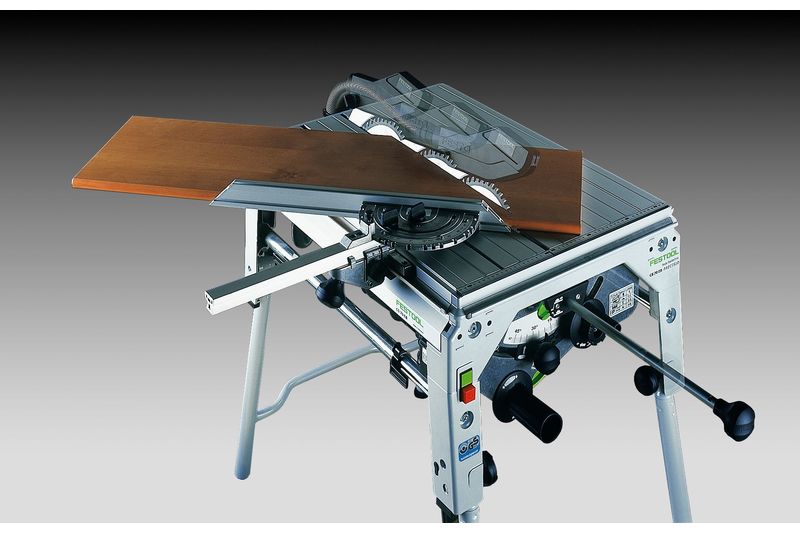 https://www.cesafonline.it/immagini_articoli/05-05-2017/sega-per-troncare-a-trazione-cs-70-ebg-precisio-festool-735.jpg