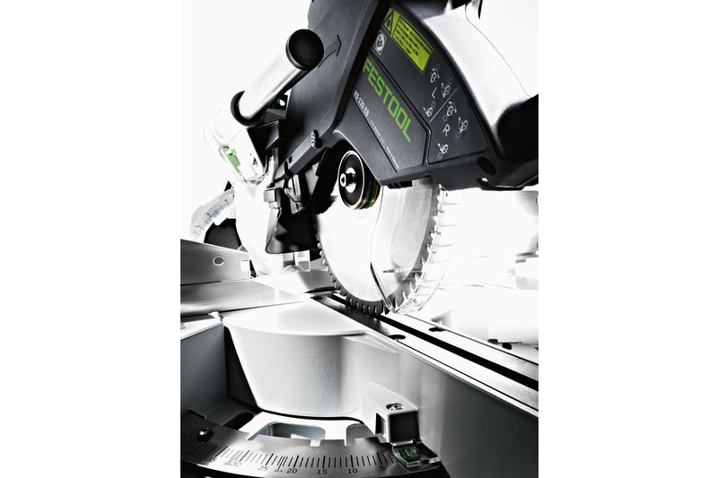 https://www.cesafonline.it/immagini_articoli/05-05-2017/troncatrice-a-trazione-ks-120-ugset-festool-624.jpg